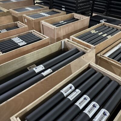 중국 공장에는 내마모성 RYOBI ROLAND 고무 롤러 재고가 많습니다.